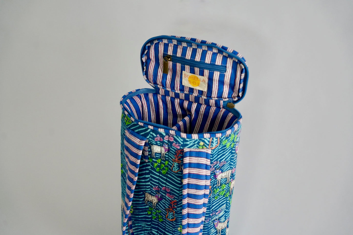 Goat Wine Bag