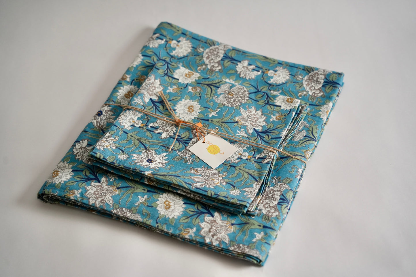Blue Floral Tablecloth & Napkin Set