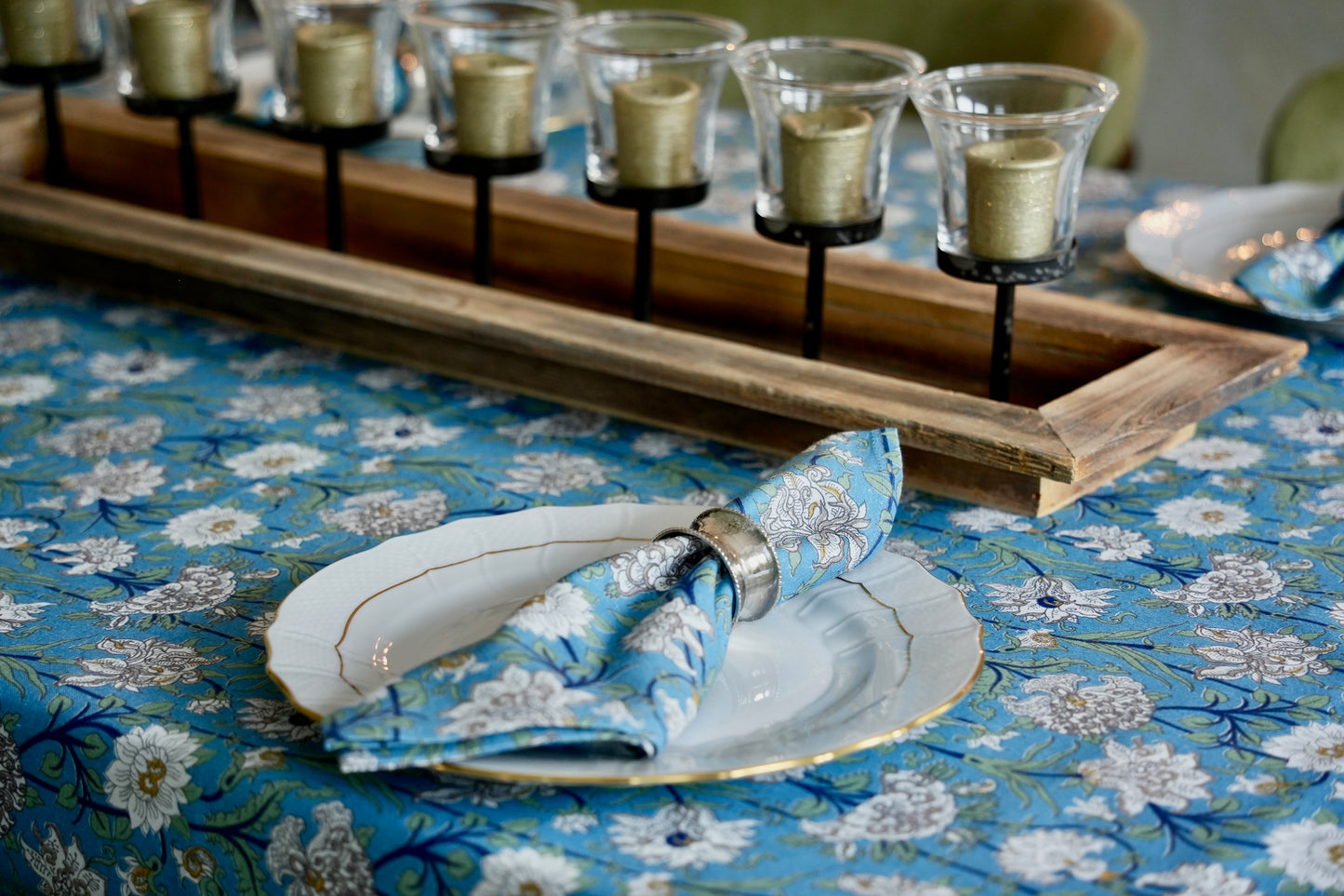Blue Floral Tablecloth & Napkin Set