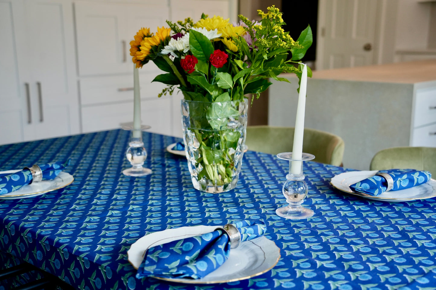 Blue Tablecloth & Napkin Set