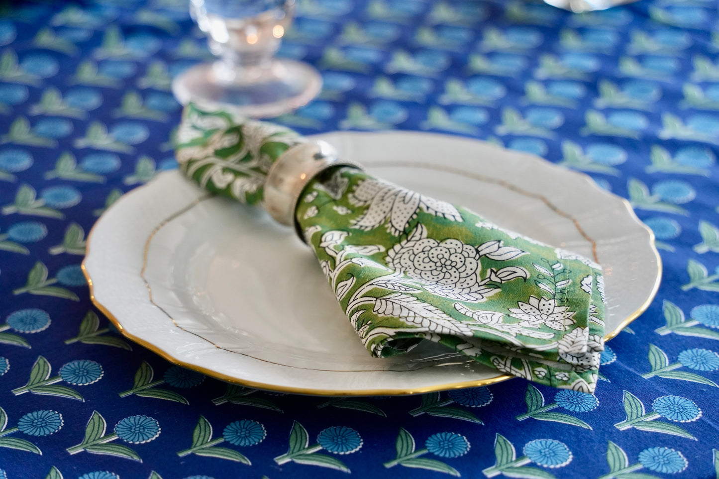Blue Tablecloth & Napkin Set