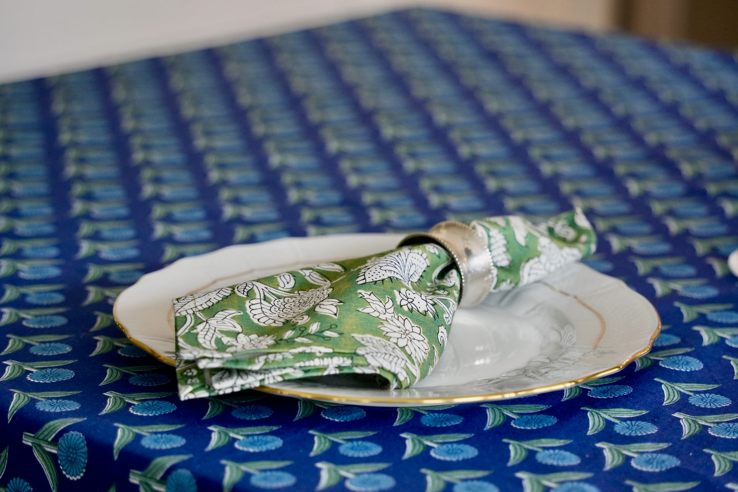 Blue Tablecloth & Napkin Set
