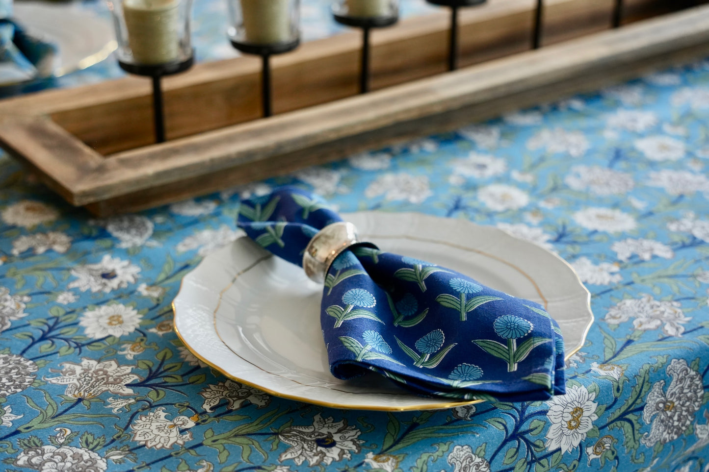 Blue Floral Tablecloth & Napkin Set