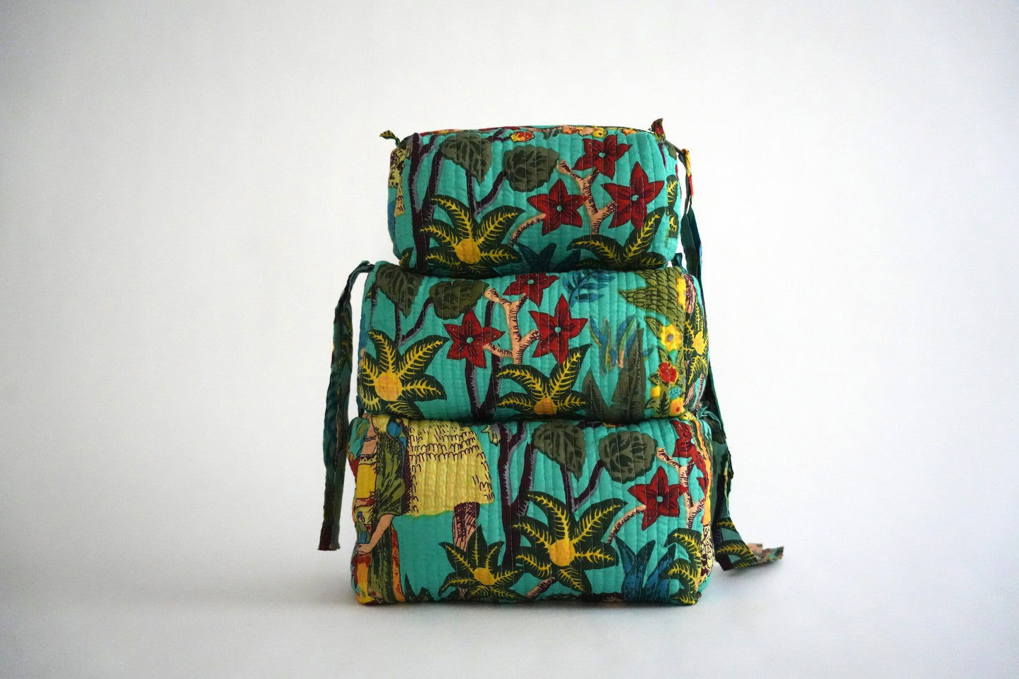 Frida Kahlo Cosmetic Bag Set