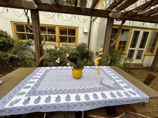 Tablecloth & Napkin Set - Blue and Gray